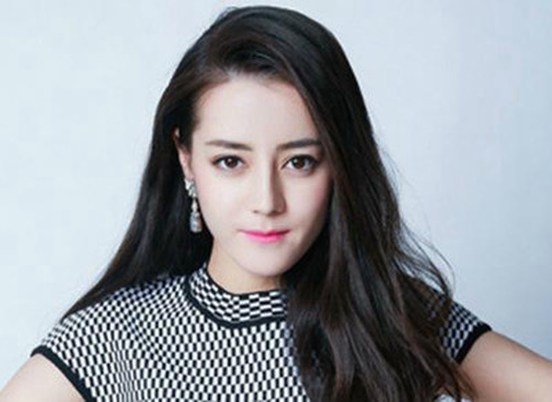 迪丽热巴